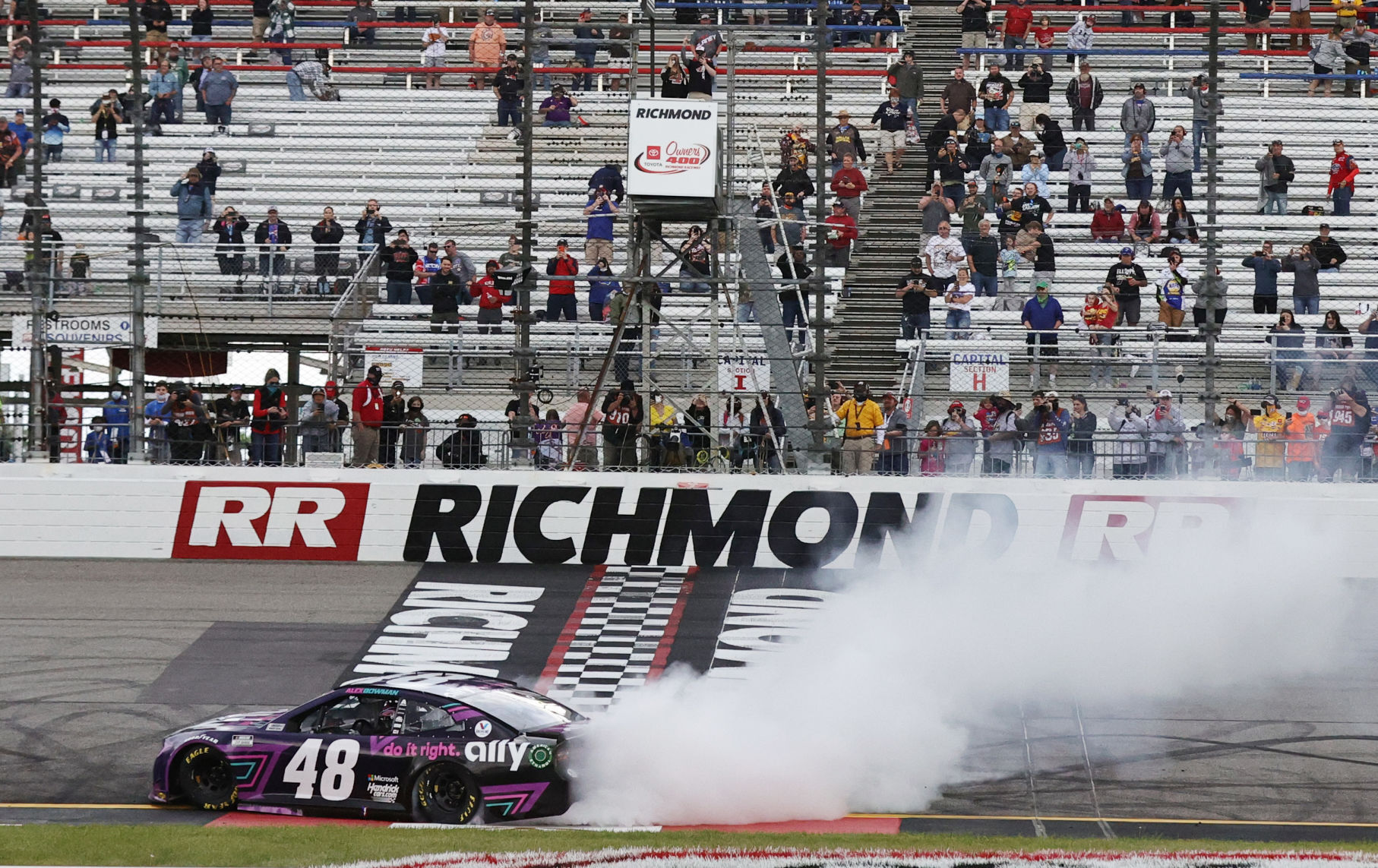 NASCAR Toyota Owners 400 at Richmond Raceway